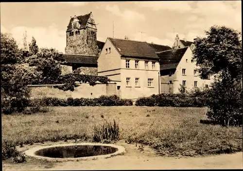 Ak Landsberg im Saalekreis, Ortspartie, Teich