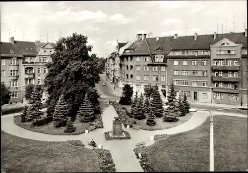 Ak Torgau an der Elbe, Martha Brautzsch Platz, Denkmal