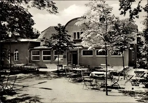 Ak Bad Düben an der Mulde, Kulturhaus des Moorbades, Terrasse
