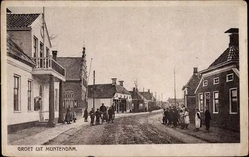 Ak Muntendam Groningen, Straßenpartie, Anwohner