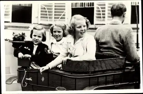 Ak Soestdijk, Adel Niederlande, Prinzessin Beatrix, Irene, Margriet, 1948