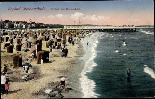 Ak Świnoujście Swinemünde Pommern, Strand am Damenbad