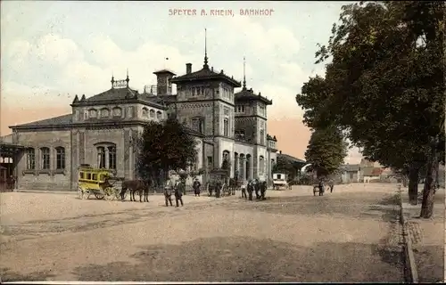 Ak Speyer am Rhein, Partie am Bahnhof, Postkutsche