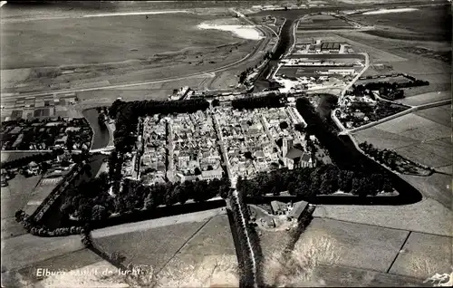 Ak Elburg Gelderland, Luftbild vom Ort