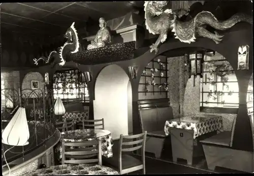 Ak Ostseebad Ückeritz auf Usedom, Fischerhütte Cafe und Tanzbar, Innenansicht