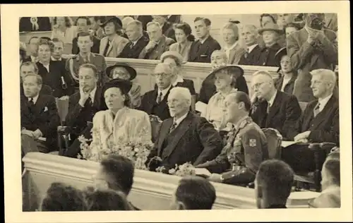 Foto Ak Juliana der Niederlande, Prinz Bernhard der Niederlande