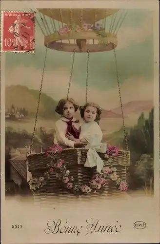 Ak Glückwunsch Neujahr, Kinder im Heißluftballon