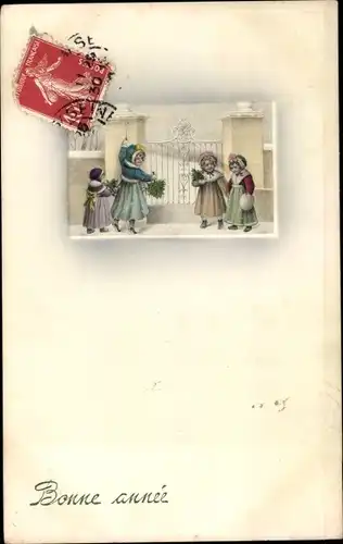 Ak Glückwunsch Neujahr, Kinder am Tor, Gratulanten, Tannenbäume