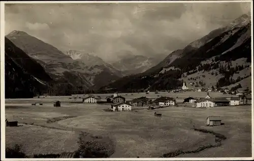 Ak Tirol, Häuser, Gebirge, Tal