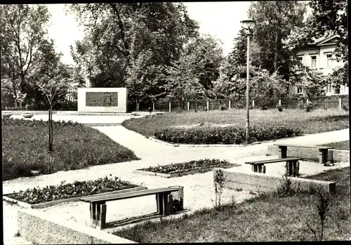 Ak Limbach Oberfrohna in Sachsen, Denkmal