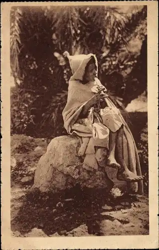 Ak Mélodie dans les palmiers, musizierendes Kind unter Palmen