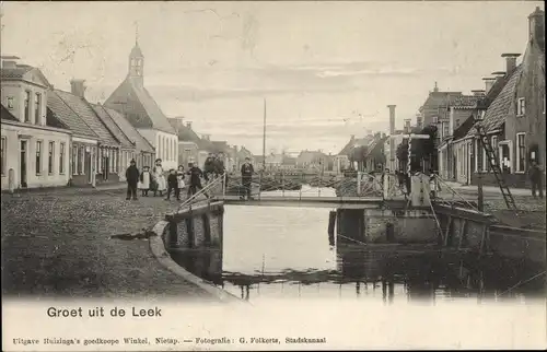 Ak Leek Groningen Niederlande, Kanalpartie, Brücke