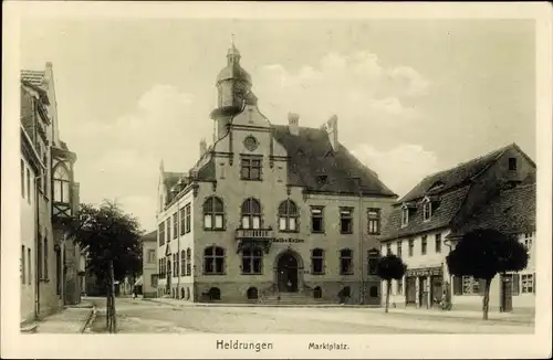 Ak Heldrungen in Thüringen, Marktplatz, Rathaus, Ratskeller
