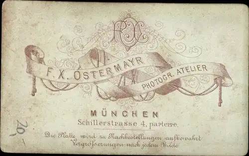 CdV München, deutscher Soldat, Portrait in Uniform, Helm