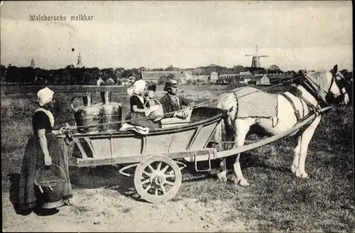 Ak Walcheren Zeeland, Melkkar, Milchkarren, Personen in Trachten, Windmühle