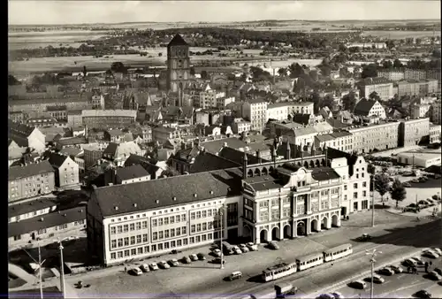 Ak Hansestadt Rostock, Rathaus am Ernst-Thälmann-Platz, Straßenbahn
