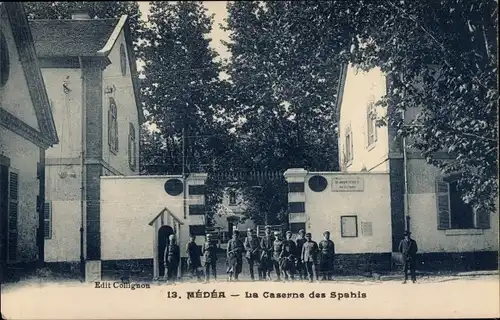 Ak Medea Algerien, La Caserne des Spahis