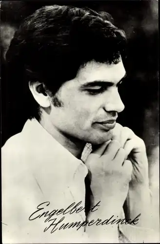 Ak Sänger Engelbert Humperdinck, Profilansicht, Muziek Parade