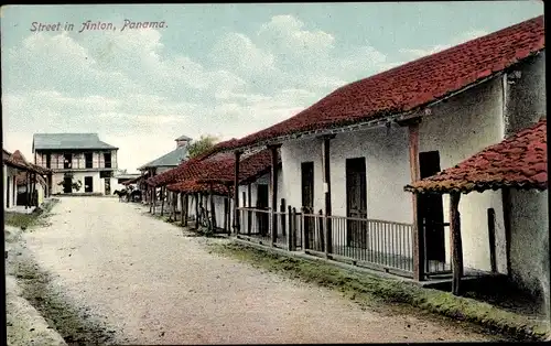 Ak Antón Panama, Street