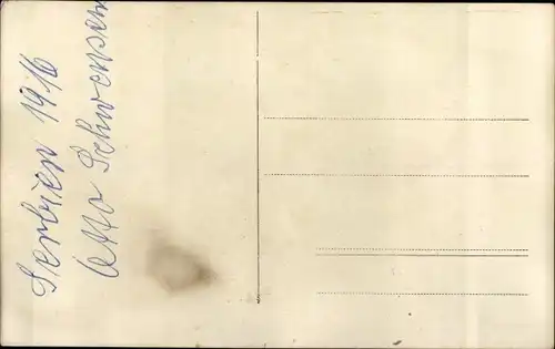 Foto Ak Serbien, Mann und Kinder in Trachten 1916, I WK