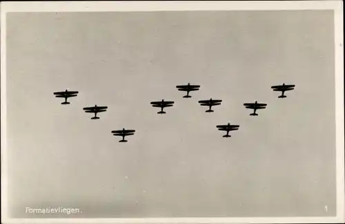 Foto Ak Formatievliegen, Niederländische Militärflugzeuge, Formation