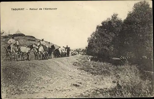 Ak Taourirt Marokko, Retour de l'Abreuvoir