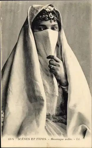 Ak Scenes et Types, Mauresque voilee, verschleierte Araberin, Maghreb