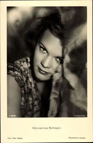 Ak Schauspielerin Marianne Simson, Portrait, Ross A 3945/1