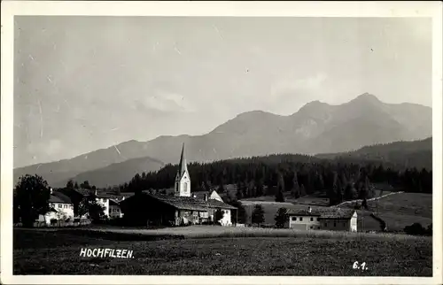 Ak Hochfilzen in Tirol, Ortsansicht mit Kirche