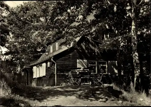 Ak Kirchberg in Sachsen, HO-Gaststätte Anton-Günther-Berghaus, Außenansicht