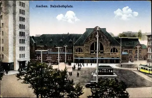 Ak Aachen in Nordrhein Westfalen, Bahnhofsplatz