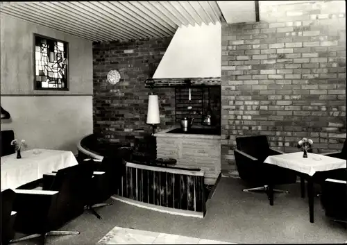 Ak Groß Stieten in Mecklenburg, Gaststätte Mecklenburger Mühle, Bar, VEG Tierzucht