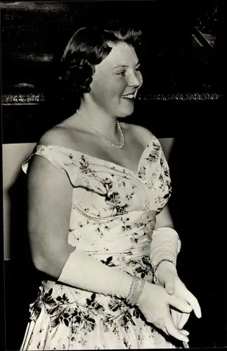 Ak Prinzessin Beatrix der Niederlande, Amsterdam 29 März 1957, opening van de boekenweek
