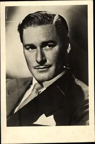 Ak Schauspieler Errol Flynn, Portrait