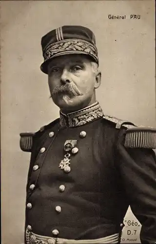 Ak Französischer General Paul Pau, Portrait in Uniform, Orden