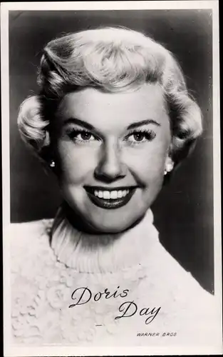 Ak Schauspielerin und Sängerin Doris Day, Portrait, Warner Bros.