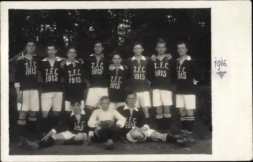 Foto Ak Saverne Zabern Elsass Bas Rhin, Fußballmannschaft Zabern FC 1915, Gruppenbild 1916