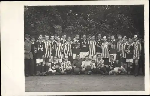 Foto Ak Saverne Zabern Elsass Bas Rhin, Fußballmannschaft Zabern FC 1915, Gruppenbild