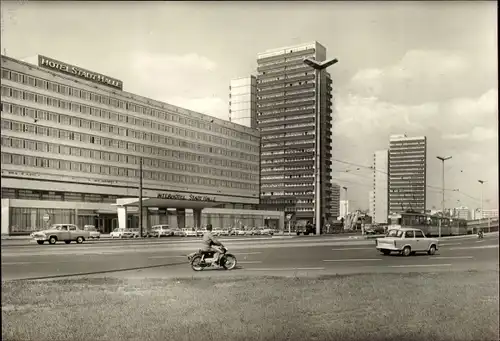 Ak Halle an der Saale, Am Interhotel Stadt Halle