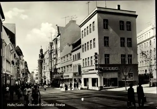 Ak Halle an der Saale, Klement Gottwald Straße, Hotel, Optikergeschäft