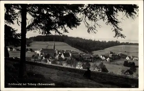 Ak Schönwald im Schwarzwald, Blick auf den Ort, Kirche