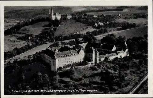 Ak Ellwangen Jagst, Schloss mit Schönenberg Jagst vom Flugzeug aus