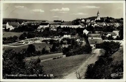 Ak Bonndorf im Schwarzwald, Ortsansicht mit Kirche