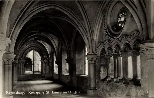 Ak Regensburg an der Donau Oberpfalz, Kreuzgang St. Emmeram 11. Jahrh.