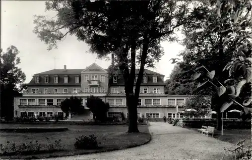 Ak Bad Köstritz in Thüringen, Sanatorium, Außenansicht