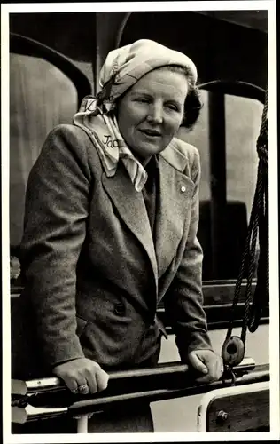 Ak Juliana der Niederlande, Piet Hein, Portrait, Terschelling 1948