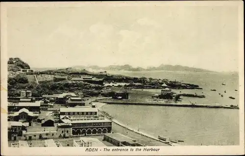 Ak Aden Jemen, The entrance in the Harbour
