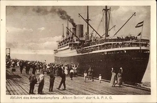 Ak Abfahrt Amerikadampfer Albert Ballin, HAPAG, Dampfschiff