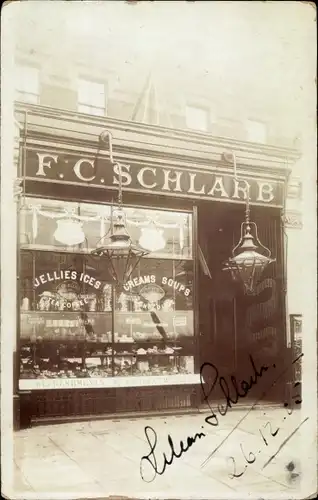 Foto Ak Clapham London England, F. C. Schlarb, Jellies, Ices, Creams, Soups, Schaufenster