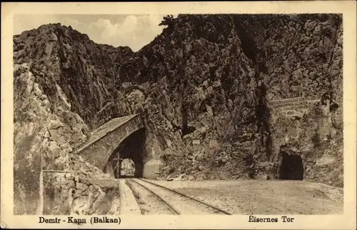 Ak Demir Kapija Eisernes Tor Mazedonien, Tunnel, Bahnschienen